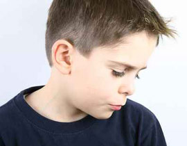 اب يعذب اولاده الاربعة بسبب علبة بيرة! صورة رقم 1 اب يعذب اولاده الاربعة بسبب علبة بيرة! صورة رقم 1