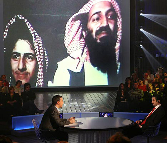 صوت بن لادن تناهى لمسامع نجله فخسر زوجته وأدخل المصحة صورة رقم 2 صوت بن لادن تناهى لمسامع نجله فخسر زوجته وأدخل المصحة صورة رقم 2