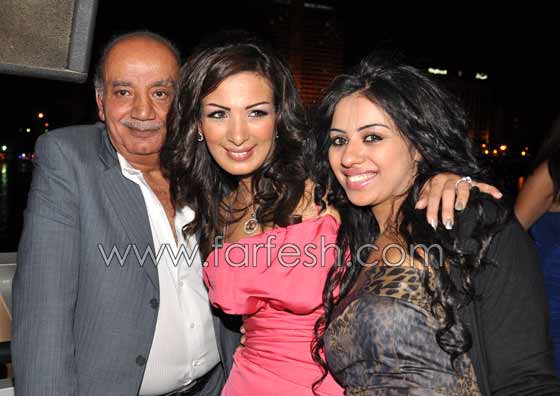 صفاء مغربي تحتفل بعيد ميلادها وسط النيل صورة رقم 12 صفاء مغربي تحتفل بعيد ميلادها وسط النيل صورة رقم 12