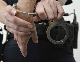 الشرطة البريطانية تمارس مهنتها على مهل! صورة رقم 1 الشرطة البريطانية تمارس مهنتها على مهل! صورة رقم 1