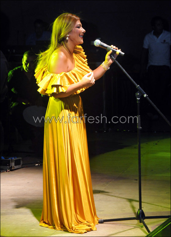 أصالة ترتدي الأصفر وديانا تتألق بالأسود في حفل سافواي صورة رقم 3 أصالة ترتدي الأصفر وديانا تتألق بالأسود في حفل سافواي صورة رقم 3