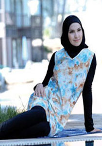 رغم معارضة علماء الدين.. المايوه الشرعي رائج في مصر!  صورة رقم 1