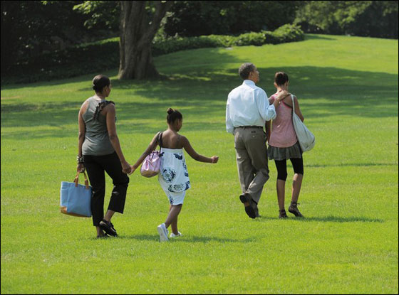 اوباما.. العائلة.. وعطلة نهاية الاسبوع! صورة رقم 21 اوباما.. العائلة.. وعطلة نهاية الاسبوع! صورة رقم 21