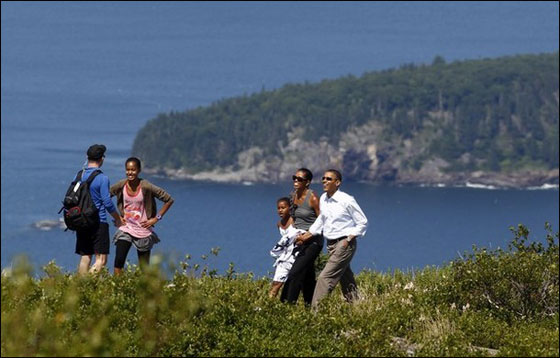 اوباما.. العائلة.. وعطلة نهاية الاسبوع! صورة رقم 24 اوباما.. العائلة.. وعطلة نهاية الاسبوع! صورة رقم 24