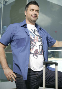 الحمد الله الصيف اجمل مع فارس كرم صورة رقم 1 الحمد الله الصيف اجمل مع فارس كرم صورة رقم 1