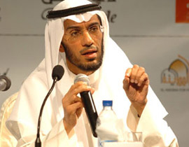 الشيخ القرني ينتقد الأئمة الذين يدعون لهلاك اليهود والنصارى صورة رقم 1