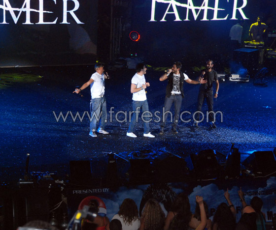 أكثر من 10 آلاف مشاهد في حفل تامر حسني في مارينا صورة رقم 24 أكثر من 10 آلاف مشاهد في حفل تامر حسني في مارينا صورة رقم 24