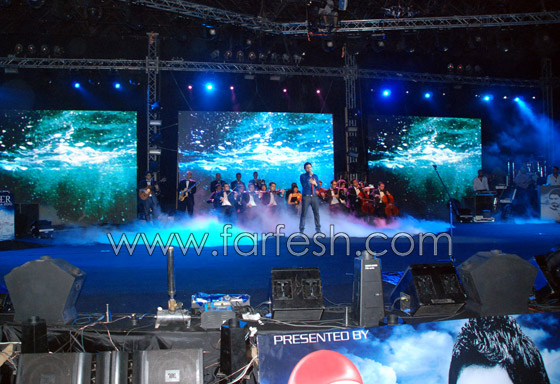 أكثر من 10 آلاف مشاهد في حفل تامر حسني في مارينا صورة رقم 21 أكثر من 10 آلاف مشاهد في حفل تامر حسني في مارينا صورة رقم 21