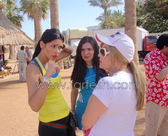 الاحتفال بعيد ميلاد احمد ادم وسط فريق عمل الفوريجي صورة رقم 6 الاحتفال بعيد ميلاد احمد ادم وسط فريق عمل الفوريجي صورة رقم 6