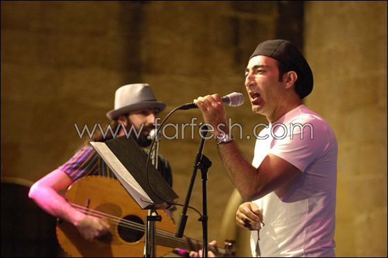 درويش يجمع عيسى غندور وزياد سحاب في دير القمر   صورة رقم 5