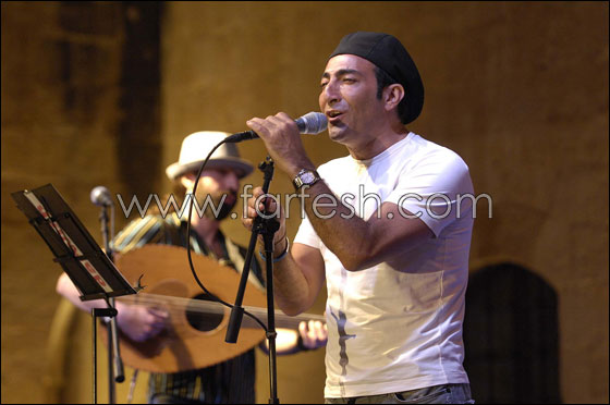 درويش يجمع عيسى غندور وزياد سحاب في دير القمر   صورة رقم 7