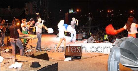 جاد شويري يشعل مسرح كازبلانكا رقصا  صورة رقم 10