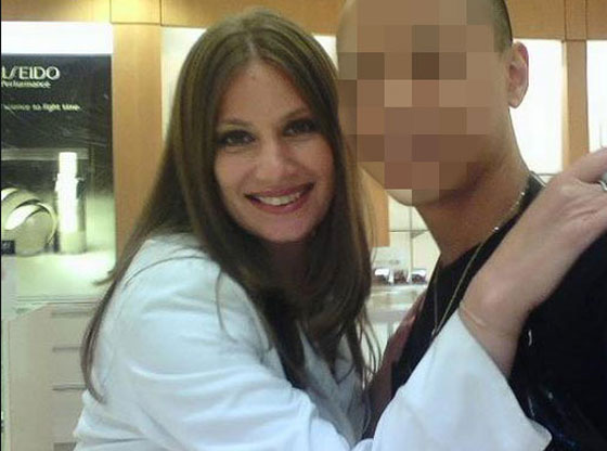 بعد 14 سنة التقت إبنها.. فتحركت مشاعرها النوعية واغتصبته!! صورة رقم 5 بعد 14 سنة التقت إبنها.. فتحركت مشاعرها النوعية واغتصبته!! صورة رقم 5