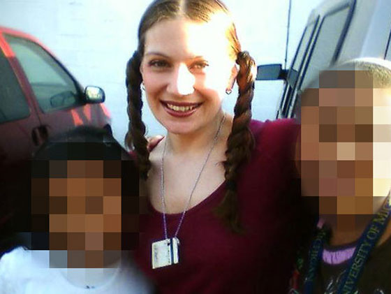 بعد 14 سنة التقت إبنها.. فتحركت مشاعرها النوعية واغتصبته!! صورة رقم 8 بعد 14 سنة التقت إبنها.. فتحركت مشاعرها النوعية واغتصبته!! صورة رقم 8