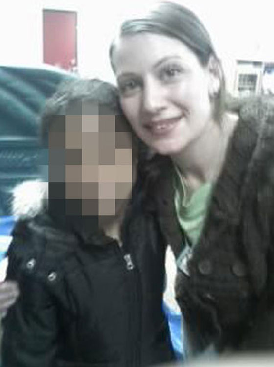 بعد 14 سنة التقت إبنها.. فتحركت مشاعرها النوعية واغتصبته!! صورة رقم 4 بعد 14 سنة التقت إبنها.. فتحركت مشاعرها النوعية واغتصبته!! صورة رقم 4