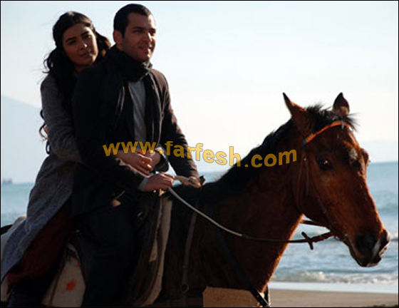 والد عاصي يرفض ارتدائها المايوه خشية من نشر صورها!   صورة رقم 3