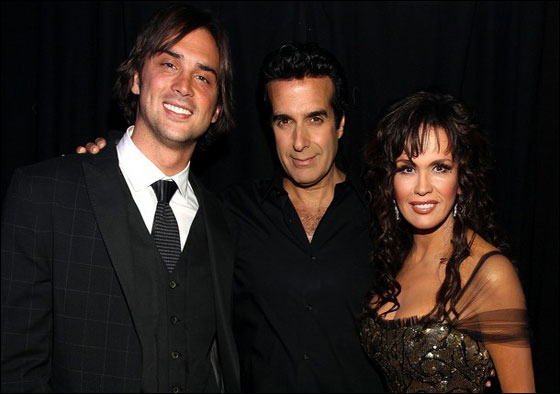 منح جائزة ايمي التقديرية للامريكي جورج كلوني!  صورة رقم 37