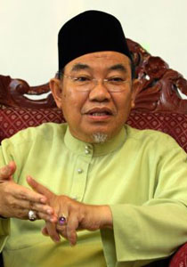 مفتي ماليزيا للمسلمين: لا تشجعوا فريق الشيطان مانشستر يونايتد!! صورة رقم 1 مفتي ماليزيا للمسلمين: لا تشجعوا فريق الشيطان مانشستر يونايتد!! صورة رقم 1