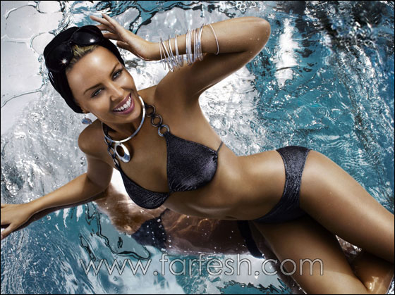  كايلي مينوغ تحتفل بشفائها من سرطان الثدي  صورة رقم 1