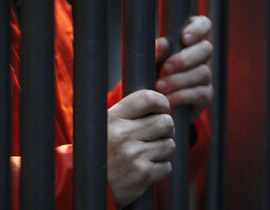 خطأ في الترجمة يحول تونسي لـ