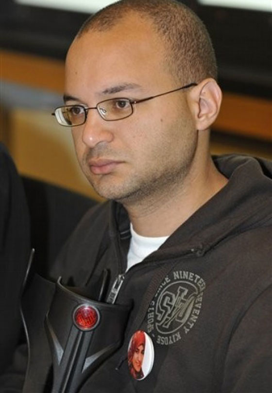 ألمانيا: مجهولون يخربون النصب التذكاري لمروى الشربيني  صورة رقم 2