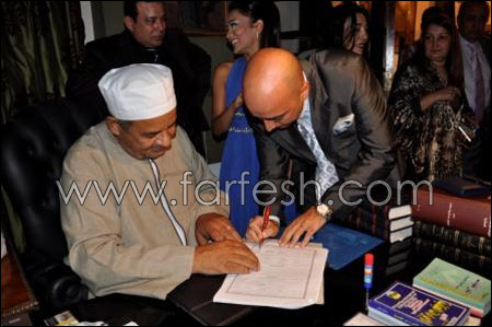 راندا البحيري تنجو من الموت بعد تسممها!!  صورة رقم 16