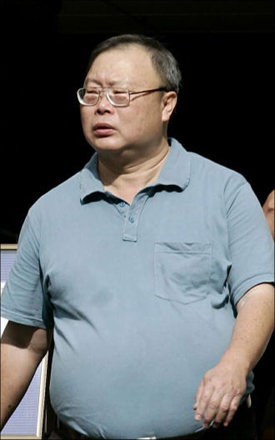 السجن اسبوعبن لسائق تاكسي يقبل النساء! صورة رقم 1 السجن اسبوعبن لسائق تاكسي يقبل النساء! صورة رقم 1