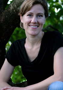 كاتبة أمريكية تكتب مقالات تعبر عن سعادتها بإرتداء ابنتها الحجاب!! صورة رقم 2