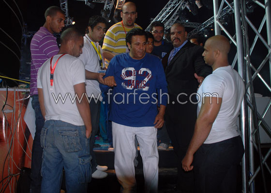 حماقي يشعل بورتو جولف مارينا ومحمد فؤاد يفاجىء الجمهور  صورة رقم 13