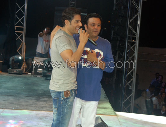 حماقي يشعل بورتو جولف مارينا ومحمد فؤاد يفاجىء الجمهور  صورة رقم 15