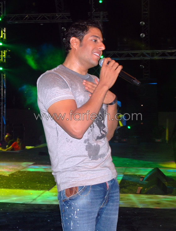 حماقي يشعل بورتو جولف مارينا ومحمد فؤاد يفاجىء الجمهور  صورة رقم 20