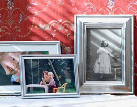 اشترى قبل 5 سنوات لوحة وقبل أيام اكتشف بداخلها مخدرات!! صورة رقم 1