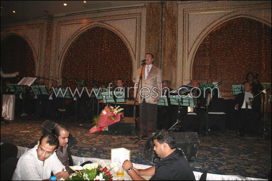 مي حريري تتألق مع فنان العرب محمد عبده صورة رقم 17 مي حريري تتألق مع فنان العرب محمد عبده صورة رقم 17