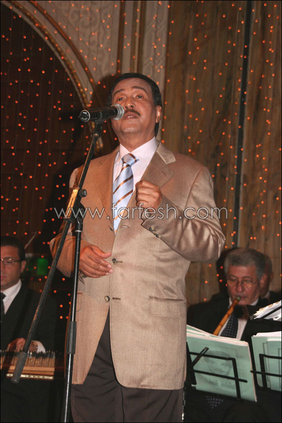 مي حريري تتألق مع فنان العرب محمد عبده صورة رقم 9 مي حريري تتألق مع فنان العرب محمد عبده صورة رقم 9