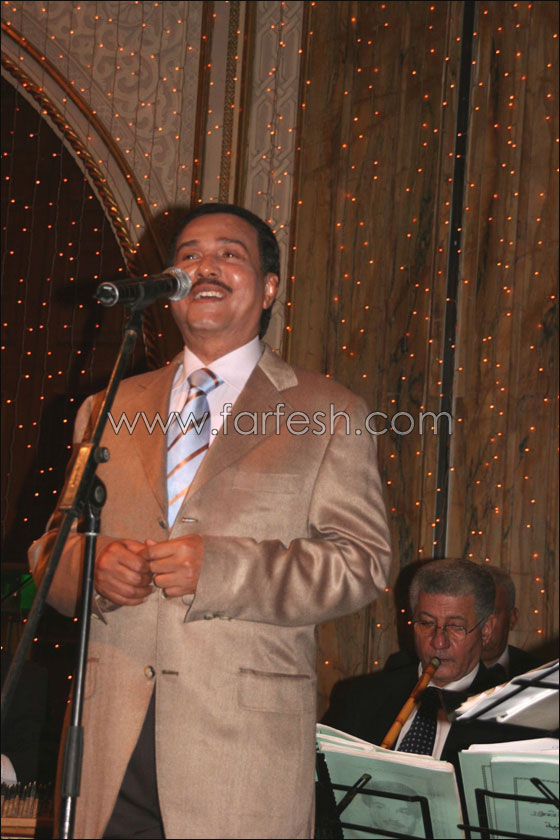 مي حريري تتألق مع فنان العرب محمد عبده صورة رقم 10 مي حريري تتألق مع فنان العرب محمد عبده صورة رقم 10