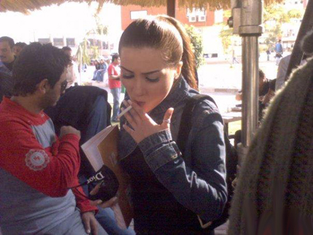 مي عزالدين: مسلسلات اون لاين يجيد اختيار المواضيع التي تثير القراء صورة رقم 13 مي عزالدين: مسلسلات اون لاين يجيد اختيار المواضيع التي تثير القراء صورة رقم 13