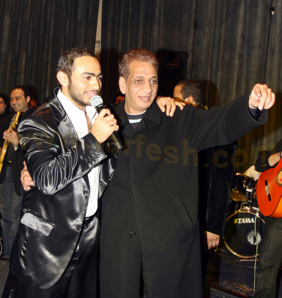 لماذا هاجم الكثير من الكتاب والإعلاميين الفنان تامر حسني؟ صورة رقم 11 لماذا هاجم الكثير من الكتاب والإعلاميين الفنان تامر حسني؟ صورة رقم 11