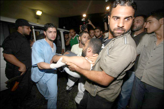 بعد إطلاق صاروخ على اسرائيل.. غارات اسرائيلية على غزة    صورة رقم 3