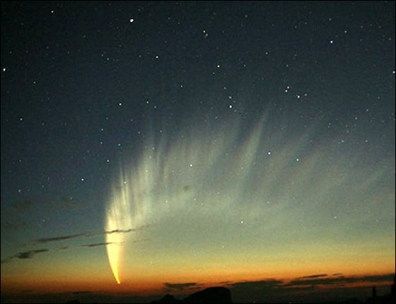 وصول أصغر نيزك إلى الأرض كاملا في جنوب مصر!! صورة رقم 1