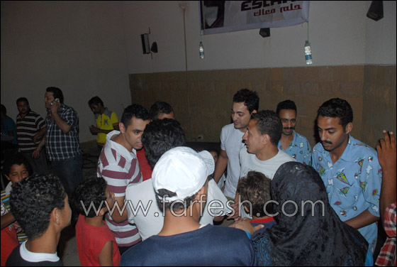 سالي تشعل الحفل ناراً بفستان قصير ورقصة حافية!! صورة رقم 4 سالي تشعل الحفل ناراً بفستان قصير ورقصة حافية!! صورة رقم 4