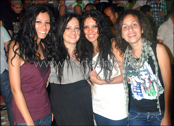 الجاليات العربية والأجنبية يتراقصون مع وسط البلد! صورة رقم 7 الجاليات العربية والأجنبية يتراقصون مع وسط البلد! صورة رقم 7