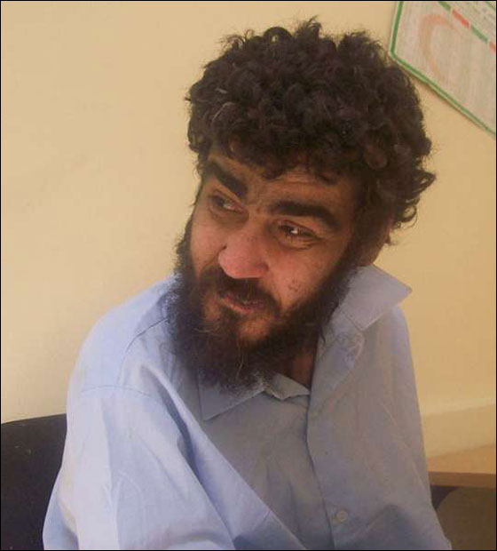 بعد اصابته بإكتئاب.. احتجزته امه في حجرة للبهائم لـ6 سنوات!  صورة رقم 4