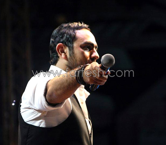 تامر حسني يتوقف عن الغناء ليشكر الجمهور الليبي صورة رقم 7 تامر حسني يتوقف عن الغناء ليشكر الجمهور الليبي صورة رقم 7