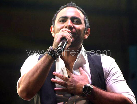 تامر حسني يتوقف عن الغناء ليشكر الجمهور الليبي صورة رقم 8 تامر حسني يتوقف عن الغناء ليشكر الجمهور الليبي صورة رقم 8