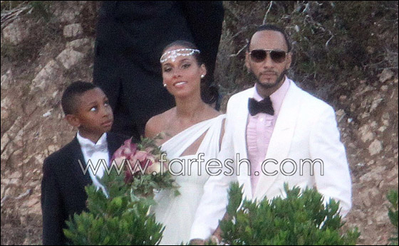 مسلسلات اون لاين ينقل لكم صور زفاف المغنية الحامل أليشا كيز!  صورة رقم 3