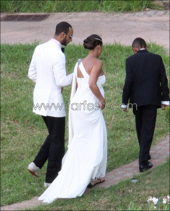 مسلسلات اون لاين ينقل لكم صور زفاف المغنية الحامل أليشا كيز!  صورة رقم 8