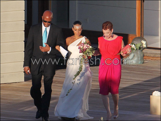 مسلسلات اون لاين ينقل لكم صور زفاف المغنية الحامل أليشا كيز!  صورة رقم 13