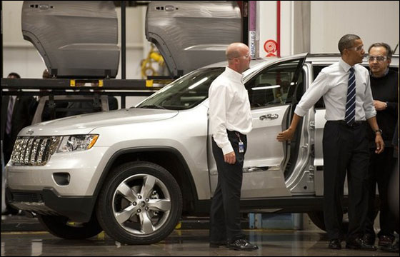 فرصة نادرة جدا.. السماح للرئيس أوباما بقيادة سيارة!! صورة رقم 9 فرصة نادرة جدا.. السماح للرئيس أوباما بقيادة سيارة!! صورة رقم 9