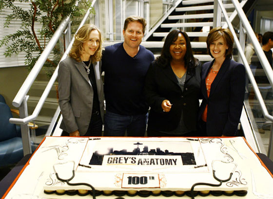 رئيس قنوات ABC يتحرش بموظفاته ويخسر منصبه  صورة رقم 4