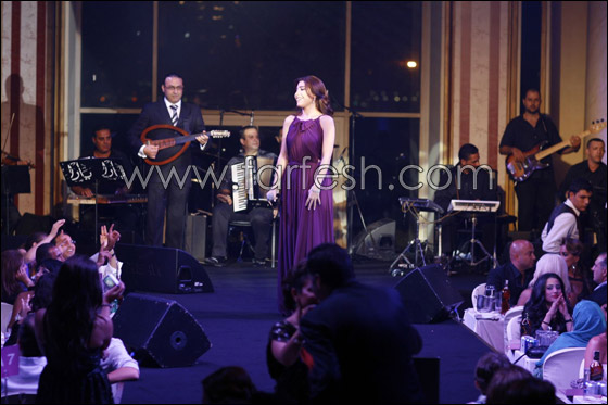 بالصور.. يارا ابدعت وتريو غنائي جمع راغب ومايا ومادلين!    صورة رقم 14